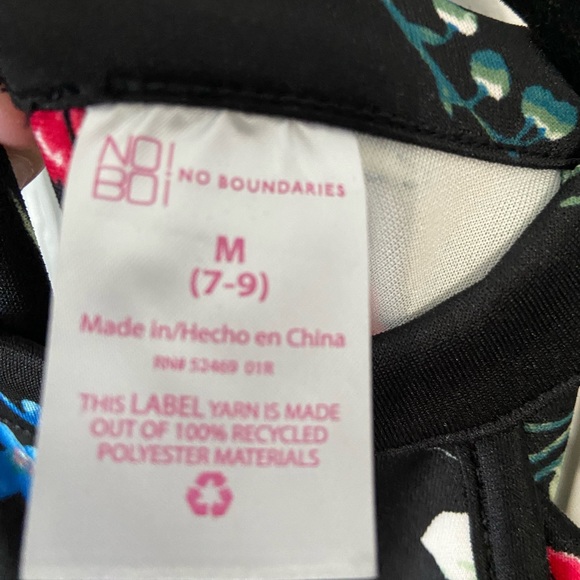No boundaries black floral dress size 7-9 - Picture 4 of 11